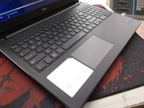 EXCELLENT!*DELL INSPIRON 3558*i5-5200u*8GB*500GB HDD*HD*DVD*MAXXAUDIO PRO*