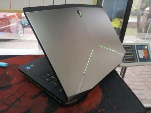 1st Bid Takes!*Elite Gamer!*ALIENWARE 17*i7-4700MQ*16GB RAM*NVIDIA GFX*256GB SSD*1000GB HDD*FHD*