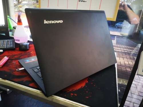 MINT!*SLIM DESIGN*LENOVO G50*I3-4030U*MASSIVE 1000GB HDD*6GB RAM*HD DISPLAY*DVD WRITER*