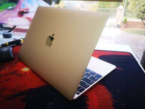 **ROSE GOLD**2015 MACBOOK RETINA*CORE M5Y31*8GB RAM*RETINA DISPLAY*256GB SSD*301 CYCLES*