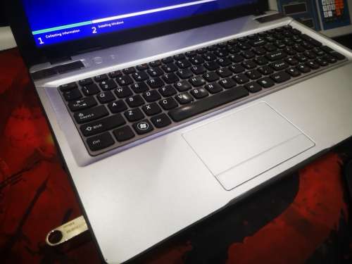 GAMING GRAPHICS*LENOVO IDEAPAD Y570*i7-2670QM*QUAD CORE*8GB RAM*1000GB HDD*NVIDIA*