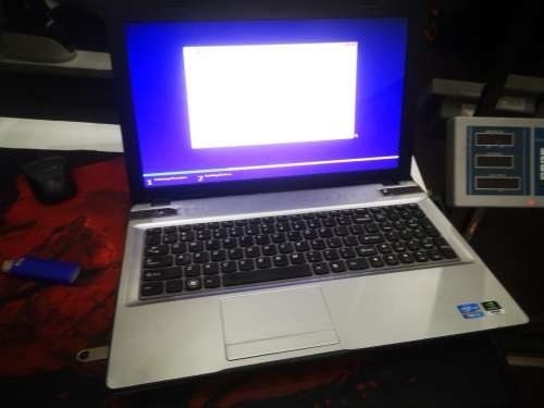 GAMING GRAPHICS*LENOVO IDEAPAD Y570*i7-2670QM*QUAD CORE*8GB RAM*1000GB HDD*NVIDIA*