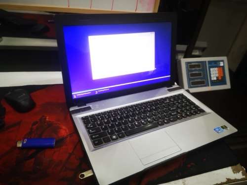 GAMING GRAPHICS*LENOVO IDEAPAD Y570*i7-2670QM*QUAD CORE*8GB RAM*1000GB HDD*NVIDIA*