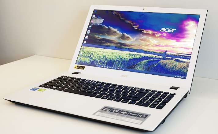 Little Monster!*ACER E5*i5-5200u*8GB RAM*1000GB HDD*NVIDIA 820*