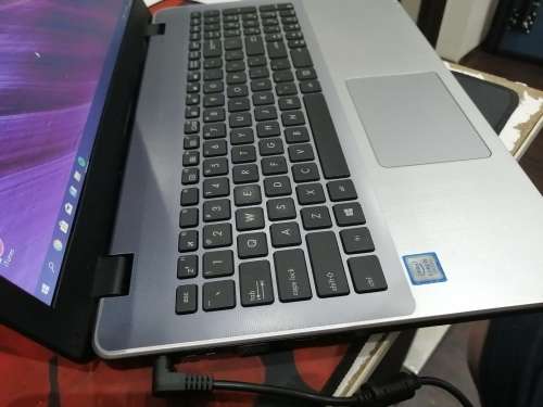 ****BEAUTIFUL 8TH GEN****ASUS F542U*i5-8250u*HD*LATEST 8TH GEN i5*1000GB*4GB RAM*QUAD CORE*