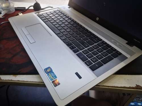 17.3" BEAST!*HP PROBOOK 4740s*CORE i5-2450M*17.3" HD+*8GB*1000GB HDD*RADEON*