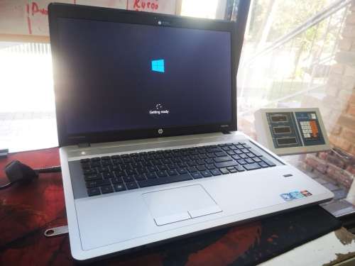 17.3" BEAST!*HP PROBOOK 4740s*CORE i5-2450M*17.3" HD+*8GB*1000GB HDD*RADEON*