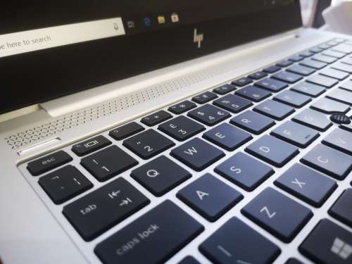 AMAZING!!!*8TH GEN i5*HP ELITEBOOK 840 G5*i5VPRO-8350U*8GB DDR4*256GB SSD*FHD*WARRANTY