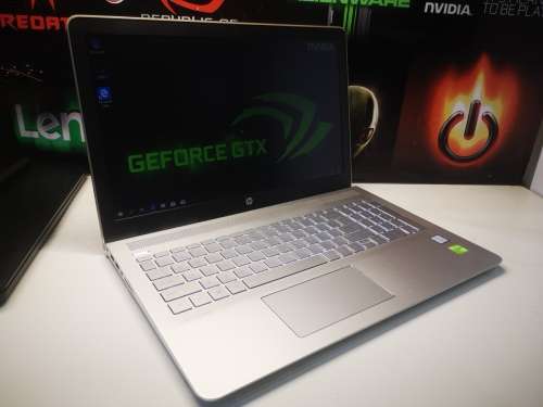 STUNNING! GOLD!*Monstrous 7th Gen*HP PAVILION 15*i5-7200u*2000GB HDD*8GB DDR4*NVIDIA 4GB*