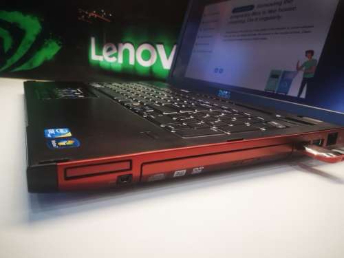 late entry!*AMAZING DELL VOSTRO i7*17.3" Quad Core*HD+*EVO 250GB SSD*8GB RAM*NVIDIA GT