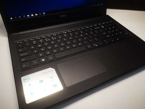 EXCELLENT*WARRANTY*DELL INSPIRON 3567*i5-7200u*1000GB HDD*8GB RAM*DVD*UHD620 GRAPHICS*