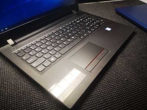 EXCELLENT!**7TH GENERATION i5*LENOVO V510 i5-7200u*8GB RAM*500gb HDD