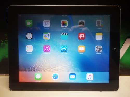 **EXCELLENT CONDITION**APPLE IPAD 3RD GEN**WIFI&CELL*64GB*9.7 INCH*2048X1536 RETINA*
