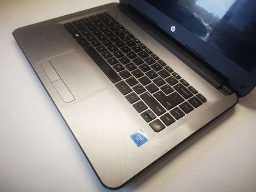 *HP NOTEBOOK 14*CELERON N3050*6TH GEN*2GB*1000GB HDD*DVD*14" HD*