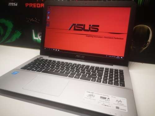 ***THE X SERIES***ASUS X555L*i5-5200u*1000GB*FHD DISPLAY*8GB DDR4*SONICMASTER*