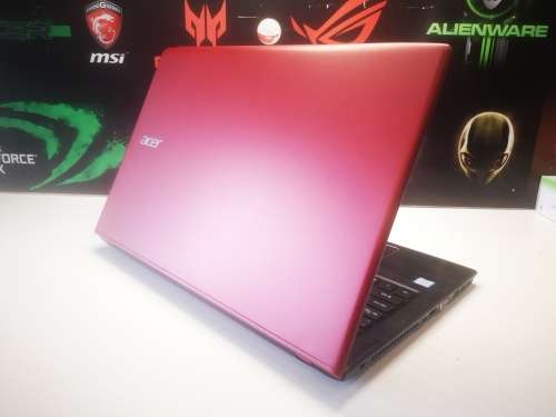 STUNNING RED*LATEST TECH*ACER TRAVELMATE P259*i5-7200u*8GB DDR4*1000gb HDD*