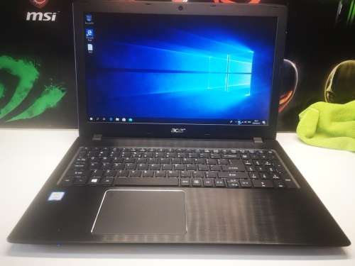 STUNNING RED*LATEST TECH*ACER TRAVELMATE P259*i5-7200u*8GB DDR4*1000gb HDD*
