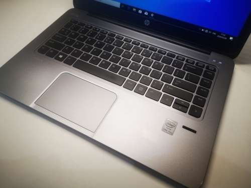 TOP OF THE RANGE*HP ELITEBOOK FOLIO 1040 G1*i7-4600U*4GB RAM*256GB SSD*FHD*BACKLIT