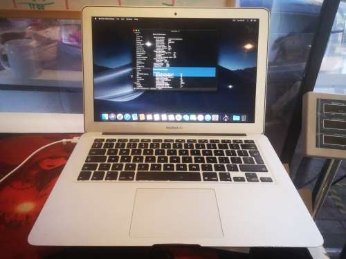 HIGH SPEC**EXCELLENT**APPLE MACBOOK AIR i5*256GB SSD*4GB RAM*13.3"*