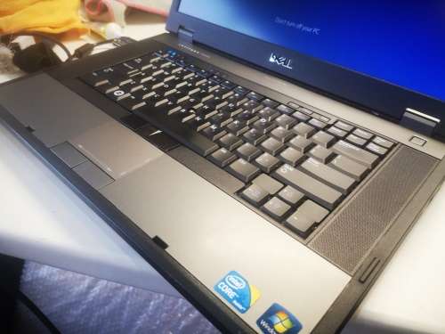 OFFICE SPEC*DELL LATITUDE E5510*i5-540M*4GB RAM*15.6HDF*250GB*