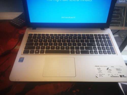 *Business Spec*5TH GEN i3*ASUS F540L*i3-5005u*4GB RAM*1000GB*TRU2LIFE DISPLAY*