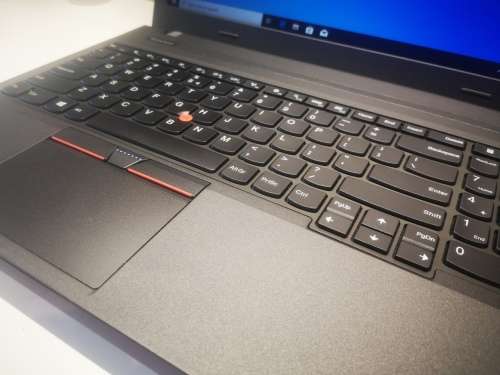 LATE ENTRY!*STUNNING CONDITION!*EXCELLENT!*LENOVO THINKPAD E560*i5-6200U*8GB RAM*SEAGATE 500GB HDD*