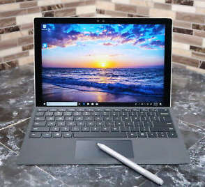 Microsoft Surface Pro 4*I7-6650U*1000GB SSD*16GB RAM*3K DISPLAY*TOUCHSCREEN*BACKLIT