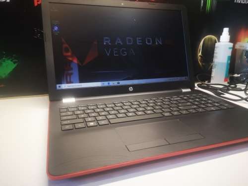 *QUAD CORE BEAST!*HP NOTEBOOK 15*AMD QUAD CORE A10-9620P*7TH GEN*RADEON R5*8GB DDR4*1000GB HDD*
