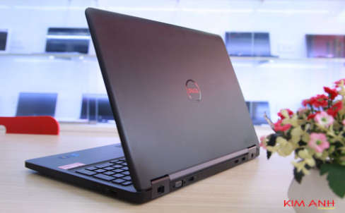 INCREDIBLE LAPTOP!*HIGH SPEC!*DELL LATITUDE 5550*I7-5600u*12GB*EVO 500GB HDD*FHD*NVIDIA GEFORCE*