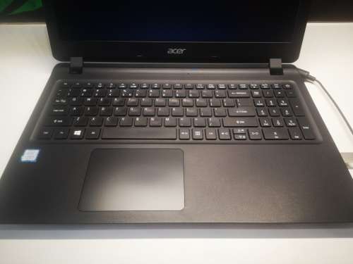 LATE ENTRY!*STUNNING*HIGH SPEC!*ACER EXTENSA 2540*i5-7200u*8GB RAM*1000gb HDD*