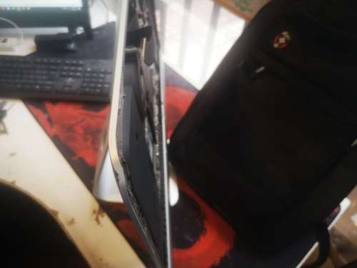 PLEASE READ-APPLE IMAC MID 2017-215`-8GB RAM-1000GB FUSIONi5-7400