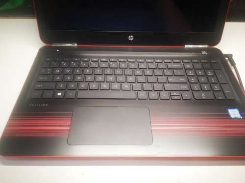 HIGH SPEC-HP PAVILION 15-i3-6100u-6GB DDR-41000GB HDD-BANGandOLUFSEN SOUND-FULL HD