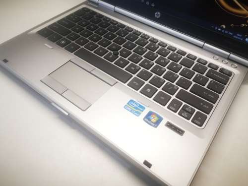 *HIGH SPEC*HP ELITEBOOK 2560P*i7-2620M*8GB RAM*500GB HDD*3G*