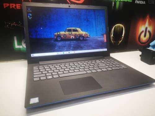 BEAUTIFUL!*HIGH SPEC!*QUAD CORE 8th Gen i7*LENOVO 130*i7-8550U*8GB DDR4*1000GB HDD*UHD620*