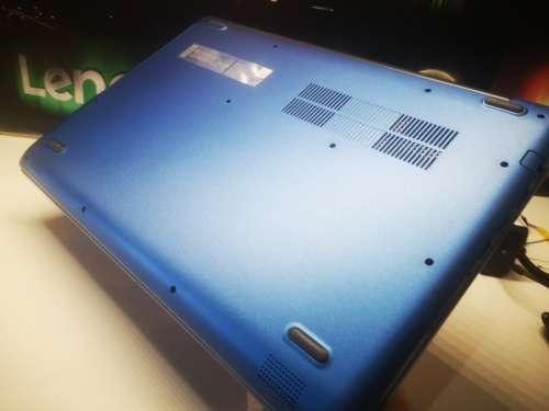 BEAUTIFUL!*HIGH SPEC!*QUAD CORE 8th Gen i7*LENOVO 130*i7-8550U*8GB DDR4*1000GB HDD*UHD620*