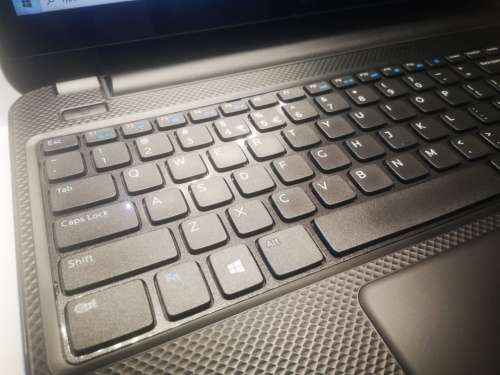 *HIGH SPEC!*TOUCHSCREEN*DELL INSPIRON 3537*i5-4200u*12GB RAM*FIRECUDA 1000GB HDD*