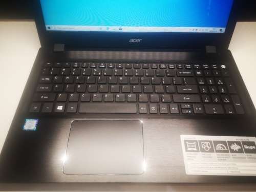 MINT CONDITION!*ACER ASPIRE 15*LATEST 6TH GEN i5*i5-6200U*4GB RAM*1000GB HDD*