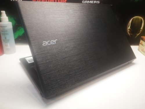 MINT CONDITION!*ACER ASPIRE 15*LATEST 6TH GEN i5*i5-6200U*4GB RAM*1000GB HDD*