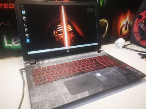 *LIMITED EDITION*STAR WARS*HP PAVILION 15 AN*i5-6200U*FHD*6GB RAM*1000GB HDD*RED BACKLIT*