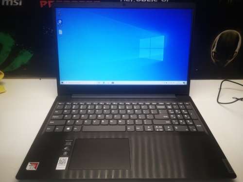 VERY FAST!*HIGH SPEC*LENOVO s145*A9-9425*8TH GEN*TURBO CORE*RADEON R5**8GB DDR4*256GB SAMSUNG SSD*