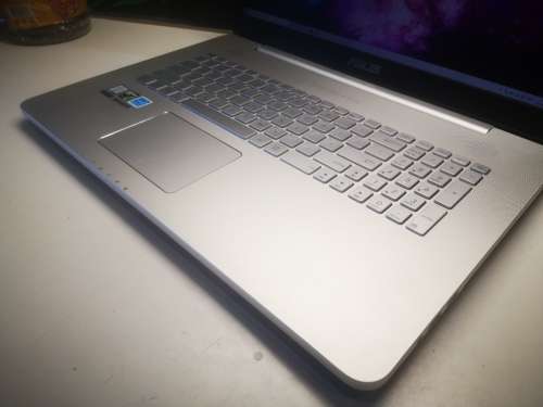 *ULTIMATE GAMING/ENGINEERING*ASUS N752VX*i7-6700HQ*GTX950*8GB RAM*IPS FHD*128SSD*1000GB HDD*