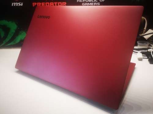 EXCELLENT QUAD CORE 8TH GEN*LENOVO IDEAPAD 330*i5-8250U*FULL HD*4GB DDR4*500GB HDD*UHD 620 GRAPHICS*