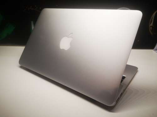 EXCELLENT!**HIGH SPEC**ULTIMATE 2015-2017 APPLE MACBOOK AIR i5*256GB SSD*4GB RAM*207 cycles*