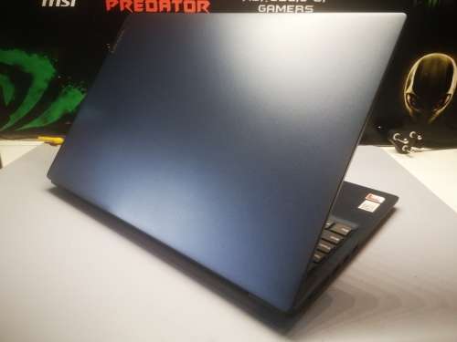 *HIGH SPEC*LENOVO s145*A9-9425*8TH GEN*TURBO CORE*RADEON R5**8GB DDR4*1000GB HDD*