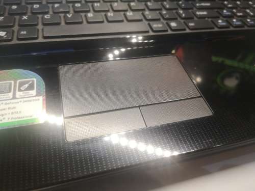 GIGABYTE GAMER!*17.3` HD+ BEAST*GIGABYTE Q1742*i7-2630QM*NVIDIA GT540M*6GB RAM*1000GB*SOUND BLASTER