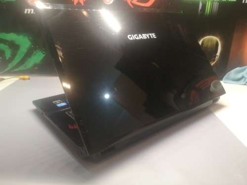 GIGABYTE GAMER!*17.3` HD+ BEAST*GIGABYTE Q1742*i7-2630QM*NVIDIA GT540M*6GB RAM*1000GB*SOUND BLASTER