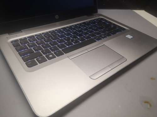 *HIGH SPEC!*HP ELITEBOOK 840 G4*i5-7200U*8GB*256GB SSD*FULL HD DISPLAY*HD 620*4G LTE*