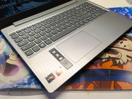 BEAST SPECS!*LENOVO IDEAPAD L340*10TH GEN*AMD RYZEN 3-3200U*8GB RAM*2000GB HDD*FULL HD