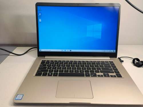 PLEASE READ*8TH GEN*ASUS S510UA*i5-8250u*HD*1000GB HDD*4GB RAM*UHD 620 GRAPHICS
