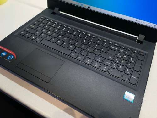 VERY FAST!*HIGH SPEC*LENOVO IDEAPAD 110*i5-6200U*8GB DDR4*480GB SSD*DVD*HD